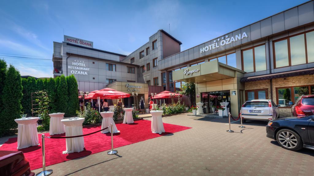 Hotel Ozana Bistrita  Exterior photo